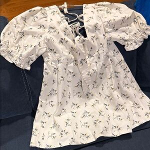 Floral Puff Sleeve Top